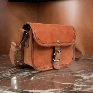 handcrafted-leather-sling-crossbody-bag_1701973047656